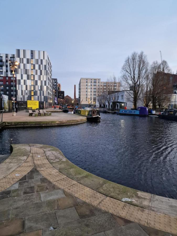Converted Mill Apartment Manchester Exterior photo